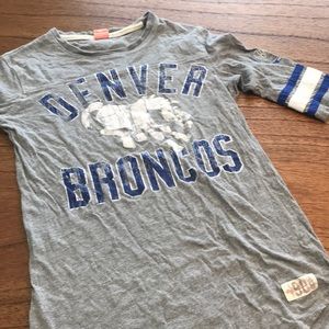 Denver Broncos vintage look raglan tee